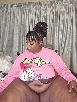 Snapshot of ThickianaRider chatting on November 2025 02:56:02 AM ThickianaRider online show from November 2025 02:56:02 AM