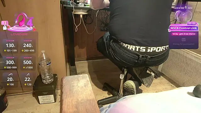 misteryman1956 online show from April 2026 06:29:02 AM