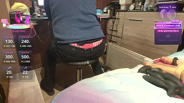 misteryman1956 online show from April 2026 06:10:01 PM