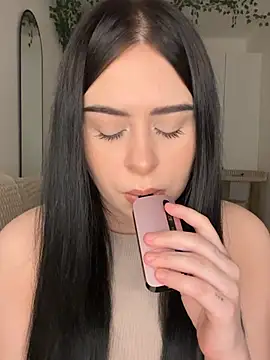  SweetCandyy online show from April 2026 07:50:02 PM