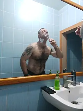 Crek666 online show from March 2026 05:03:01 AM