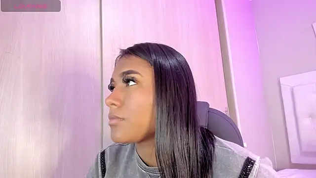 Snapshot of nicole__parker1 chatting on June 2026 02:19:02 PM nicole parker1 online show from June 2026 02:19:02 PM