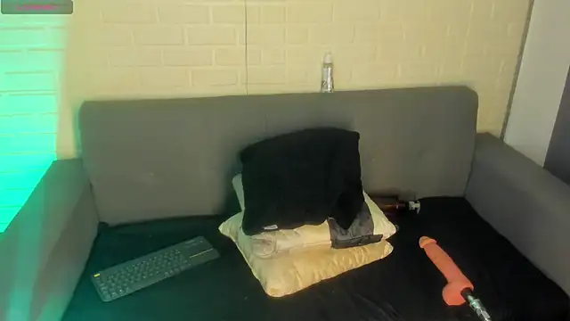 karina gomez 18 online show from September 2025 11:32:02 AM