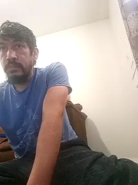 Snapshot of Curved4Pleasure chatting on December 2024 08:47:01 PM Curved4Pleasure online show from December 2024 08:47:01 PM