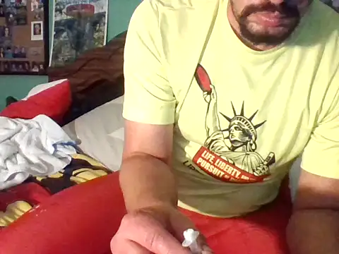 Snapshot of Curved4Pleasure chatting on October 2025 09:32:01 AM Curved4Pleasure online show from October 2025 09:32:01 AM