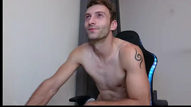 Snapshot of Ian_997 chatting on September 2025 09:39:02 PM Ian 997 online show from September 2025 09:39:02 PM