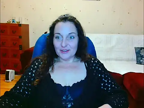 Alice3694 online show from April 2026 02:44:01 AM