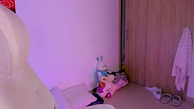 Snapshot of Cheelsea_ chatting on February 2025 05:43:02 AM Cheelsea  online show from February 2025 05:43:02 AM