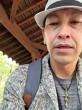 Hideen-real-face online show from October 2025 02:32:01 AM