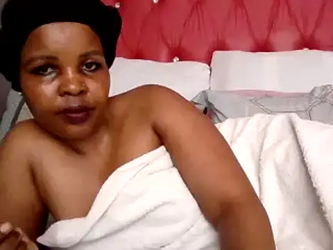 Honeybae82x online show from December 2024 08:56:01 AM