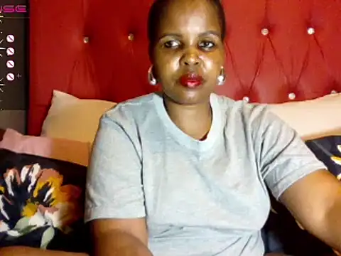 Honeybae82x online show from March 2025 10:28:02 PM