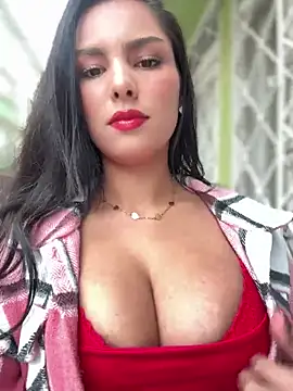 Snapshot of Maddy_Rouse_ chatting on January 2025 09:05:01 PM Maddy Rouse online show from January 2025 09:05:01 PM