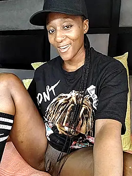 Lucy Blacksilk online show from March 2025 02:23:01 PM