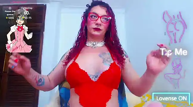 Skarleth77 online show from February 2025 09:11:01 AM