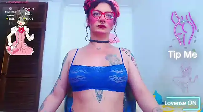 Skarleth77 online show from March 2025 01:23:02 PM
