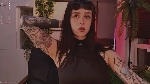 MichaellaMoon online show from November 2025 06:50:02 PM