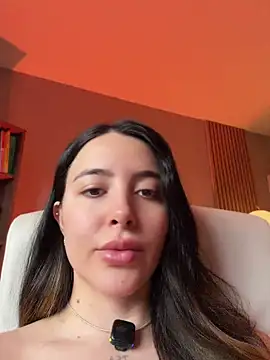 Snapshot of Alessia-miller_ chatting on July 2026 10:17:02 PM Alessia-miller online show from July 2026 10:17:02 PM