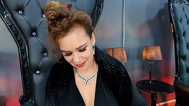 Snapshot of MelaniaKnauss chatting on February 2025 04:19:02 PM MelaniaKnauss online show from February 2025 04:19:02 PM