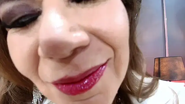 Snapshot of MelaniaKnauss chatting on February 2025 08:41:01 PM MelaniaKnauss online show from February 2025 08:41:01 PM