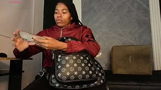 YummyDuooo online show from December 2025 12:34:02 PM