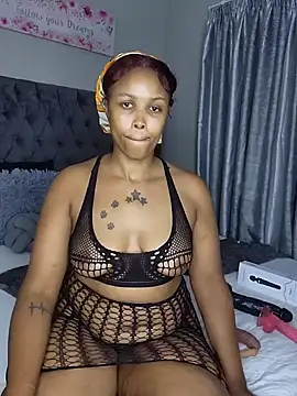 Snapshot of Drippincaty chatting on December 2024 07:18:02 PM Drippincaty online show from December 2024 07:18:02 PM