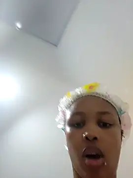 Snapshot of Drippincaty chatting on December 2024 02:12:01 PM Drippincaty online show from December 2024 02:12:01 PM