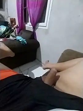 Snapshot of Whiper2024 chatting on October 2025 02:48:01 AM Whiper2024 online show from October 2025 02:48:01 AM