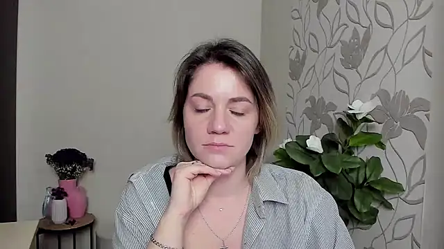 MariaSttone online show from March 2025 02:34:02 PM