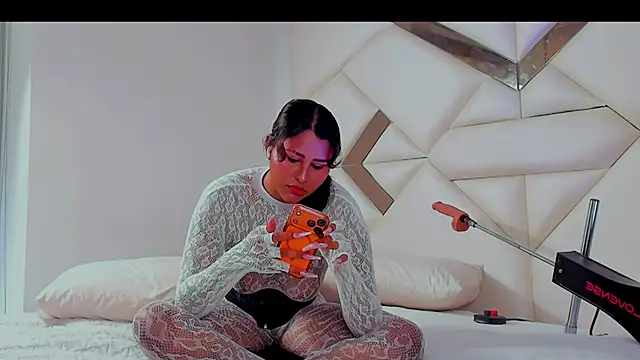 StormyButty18 online show from June 2026 12:11:01 AM