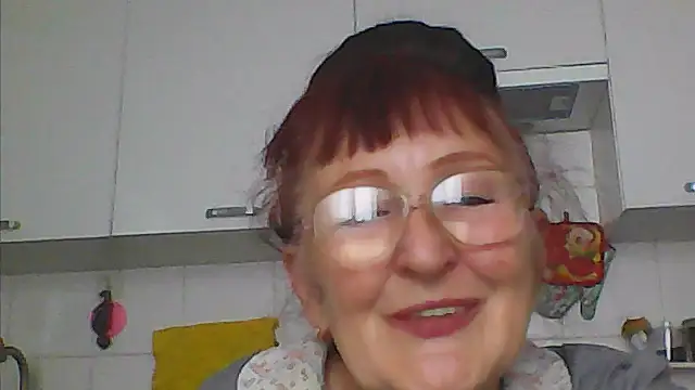 Snapshot of TanyaSweet634 chatting on June 2026 04:41:02 AM TanyaSweet634 online show from June 2026 04:41:02 AM