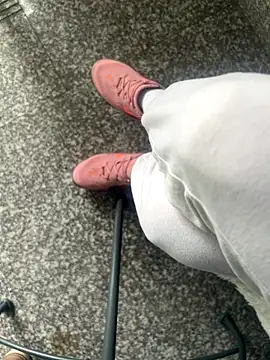 FeetVibe online show from October 2025 06:45:01 AM