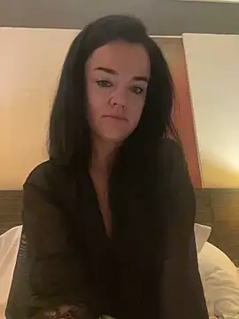 English-Chloe96 online show from October 2025 03:40:01 AM