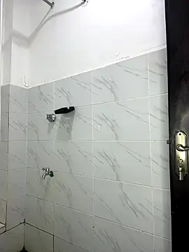 prettiepearl online show from October 2025 01:17:01 AM