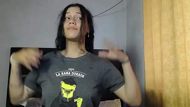 Snapshot of realshy-Stepsis chatting on April 2026 12:54:01 PM realshy-Stepsis online show from April 2026 12:54:01 PM