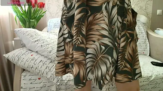 MilfeaN online show from March 2026 04:47:01 PM