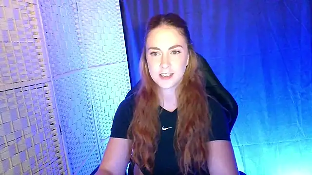 KayleyxEmily online show from September 2025 07:58:01 PM