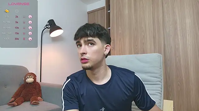 zenn rush1 online show from February 2025 01:14:01 PM