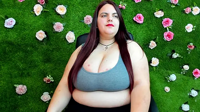 Huge Titties  online show from March 2025 08:50:02 AM