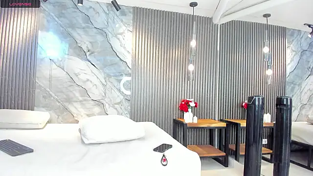 julietha taylor online show from February 2026 02:39:02 AM