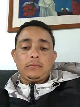 isacalejandroo online show from January 2025 02:03:02 AM