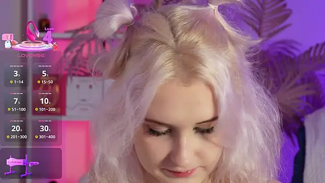 tiffannyjons online show from November 2025 05:46:02 PM