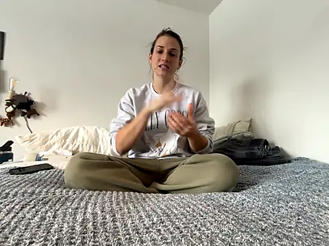 MissSwitch online show from December 2024 06:44:01 PM