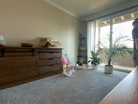 MissSwitch online show from March 2025 06:01:01 PM