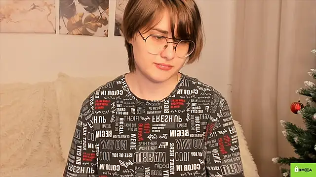 Funny bunnyy online show from December 2024 09:31:01 PM