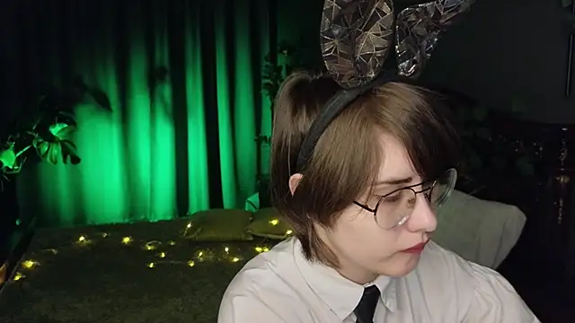 Funny bunnyy online show from January 2025 01:41:02 PM