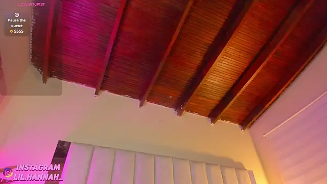 Snapshot of lil_hanna18 chatting on September 2025 08:10:01 PM lil hanna18 online show from September 2025 08:10:01 PM