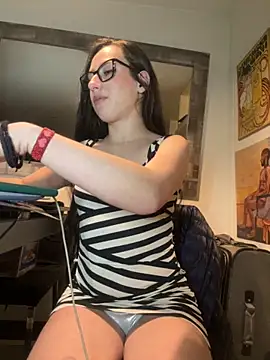 Snapshot of milena_23x chatting on November 2025 07:00:01 AM milena 23x online show from November 2025 07:00:01 AM