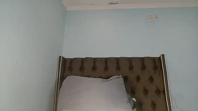 CHOCKYCHOCX2 online show from December 2024 02:26:01 AM