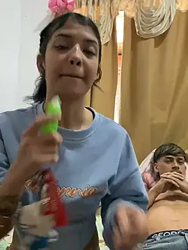 Rouuus12 online show from February 2026 01:33:02 PM