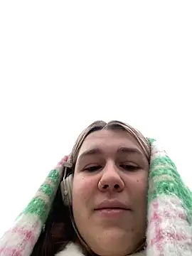 SuzieMurray online show from March 2025 08:24:02 AM